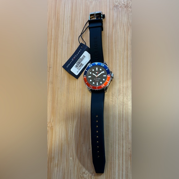 Tommy Hilfiger Watch With 36mm Black Face & Black Silicone Band